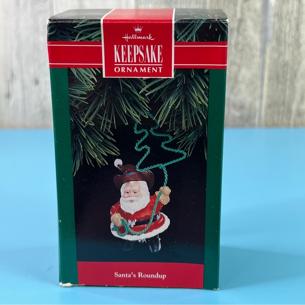 Hallmark Keepsake Ornament Santa’s Roundup Handcrafted & Dated 1992 QX5084U